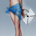 Tẩy lông, diện bikini đón hè